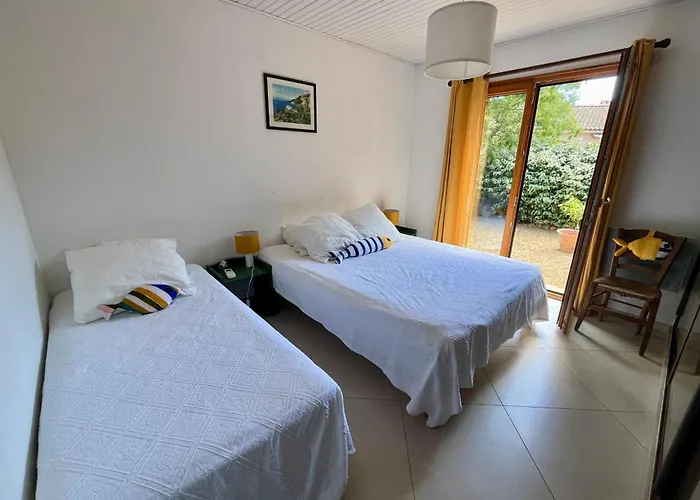 Holiday home Spacious House With Terrace - 8 Minutes Away