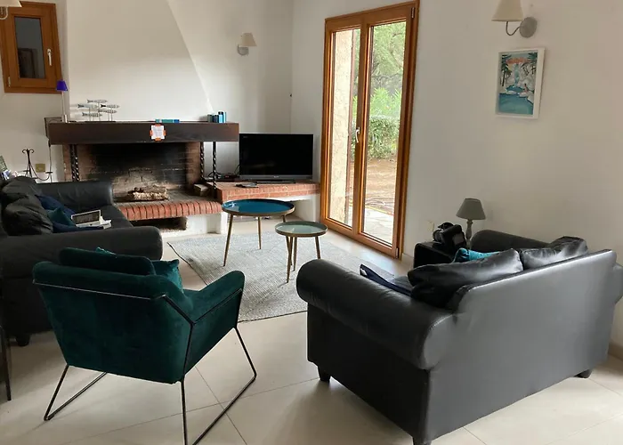 Maison Spacieuse Avec Terrasse - à 8min Lecci